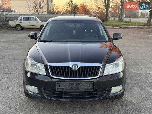 Черный Шкода Октавия, объемом двигателя 0 л и пробегом 270 тыс. км за 6900 $, фото 1 на Automoto.ua