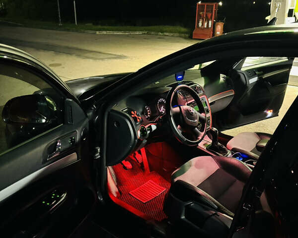 Черный Шкода Октавия, объемом двигателя 1.6 л и пробегом 140 тыс. км за 8000 $, фото 9 на Automoto.ua