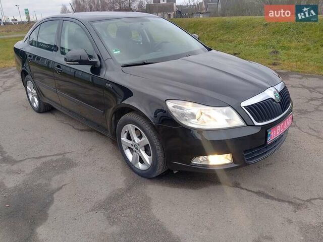 Чорний Шкода Октавія, об'ємом двигуна 1.8 л та пробігом 290 тис. км за 7400 $, фото 1 на Automoto.ua