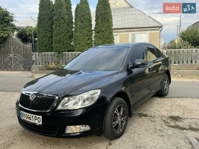 Черный Шкода Октавия, объемом двигателя 1.8 л и пробегом 168 тыс. км за 8800 $, фото 2 на Automoto.ua