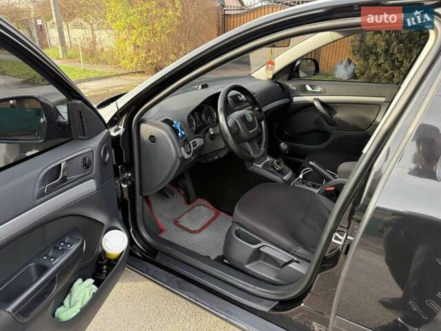 Чорний Шкода Октавія, об'ємом двигуна 1.8 л та пробігом 210 тис. км за 7800 $, фото 8 на Automoto.ua