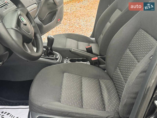 Шкода Октавия 2011 в Дрогобыче на Automoto.ua Черный Шкода Октавия, объемом двигателя 1.6 л и пробегом 186 тыс. км за 6650 $, фото 53 на Automoto.ua