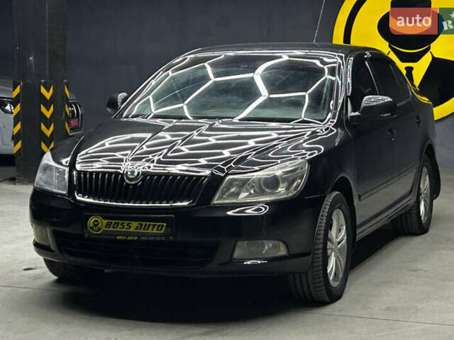 Черный Шкода Октавия, объемом двигателя 1.9 л и пробегом 293 тыс. км за 6800 $, фото 2 на Automoto.ua
