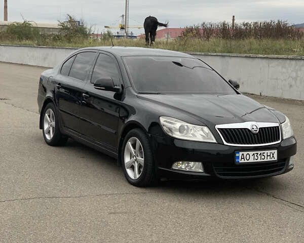 Чорний Шкода Октавія, об'ємом двигуна 1.6 л та пробігом 298 тис. км за 7999 $, фото 3 на Automoto.ua