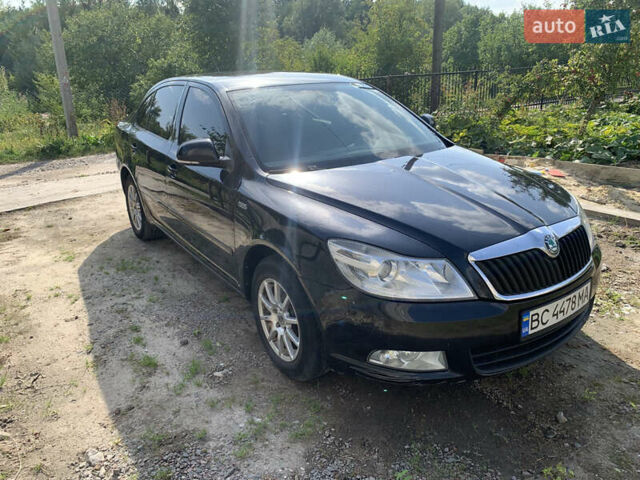 Чорний Шкода Октавія, об'ємом двигуна 1.8 л та пробігом 196 тис. км за 7600 $, фото 2 на Automoto.ua