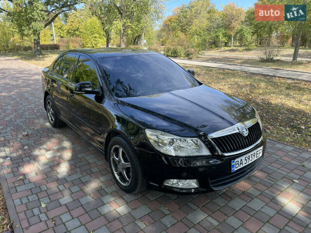 Чорний Шкода Октавія, об'ємом двигуна 1.8 л та пробігом 236 тис. км за 8350 $, фото 6 на Automoto.ua
