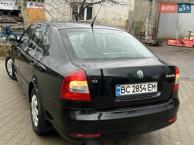 Черный Шкода Октавия, объемом двигателя 1.6 л и пробегом 216 тыс. км за 7300 $, фото 12 на Automoto.ua