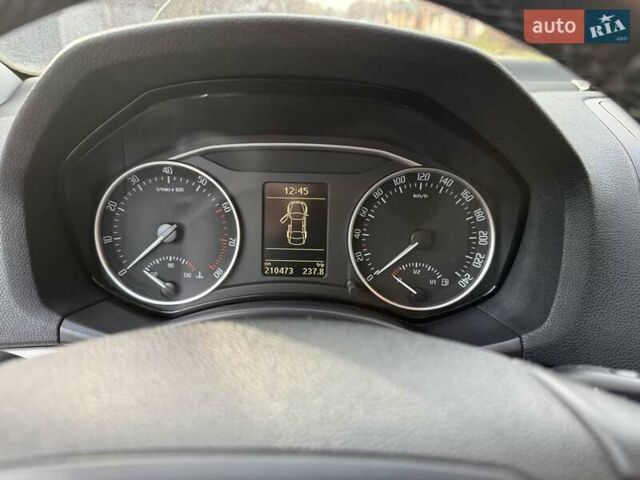 Чорний Шкода Октавія, об'ємом двигуна 1.8 л та пробігом 210 тис. км за 7800 $, фото 13 на Automoto.ua