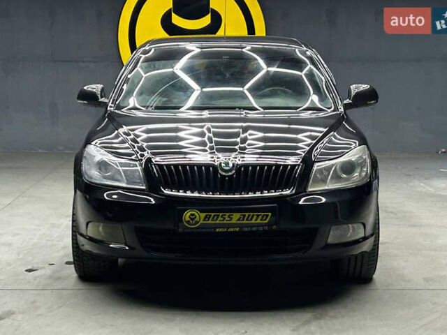 Черный Шкода Октавия, объемом двигателя 1.9 л и пробегом 293 тыс. км за 6800 $, фото 1 на Automoto.ua