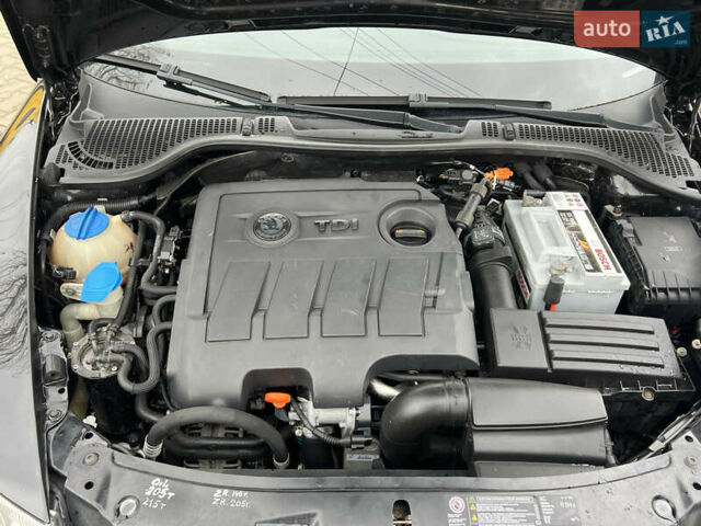 Черный Шкода Октавия, объемом двигателя 1.6 л и пробегом 216 тыс. км за 7300 $, фото 28 на Automoto.ua