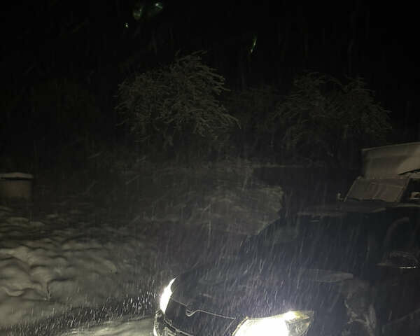 Черный Шкода Октавия, объемом двигателя 1.6 л и пробегом 140 тыс. км за 8000 $, фото 23 на Automoto.ua