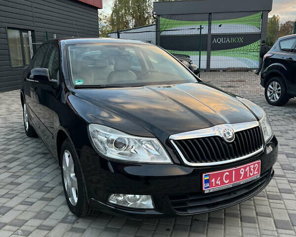 Шкода Октавія 2011 у Белой Церкве на Automoto.ua Чорний Шкода Октавія, об'ємом двигуна 1.4 л та пробігом 239 тис. км за 8300 $, фото 3 на Automoto.ua