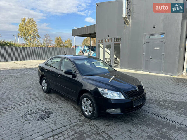 Черный Шкода Октавия, объемом двигателя 2 л и пробегом 239 тыс. км за 7800 $, фото 12 на Automoto.ua