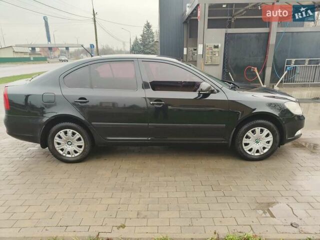 Чорний Шкода Октавія, об'ємом двигуна 1.6 л та пробігом 172 тис. км за 8300 $, фото 3 на Automoto.ua