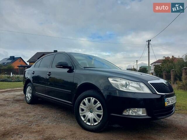Шкода Октавія 2011 у Луцьку на Automoto.ua Чорний Шкода Октавія, об'ємом двигуна 1.8 л та пробігом 189 тис. км за 9500 $, фото 8 на Automoto.ua