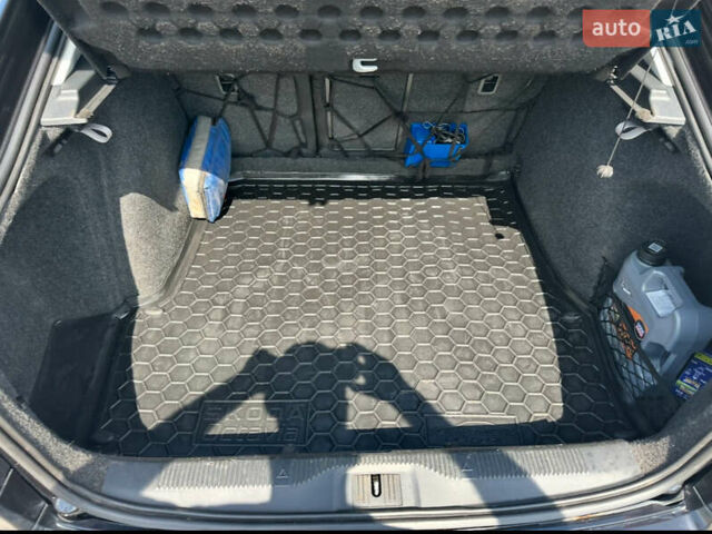 Черный Шкода Октавия, объемом двигателя 1.6 л и пробегом 310 тыс. км за 7500 $, фото 21 на Automoto.ua