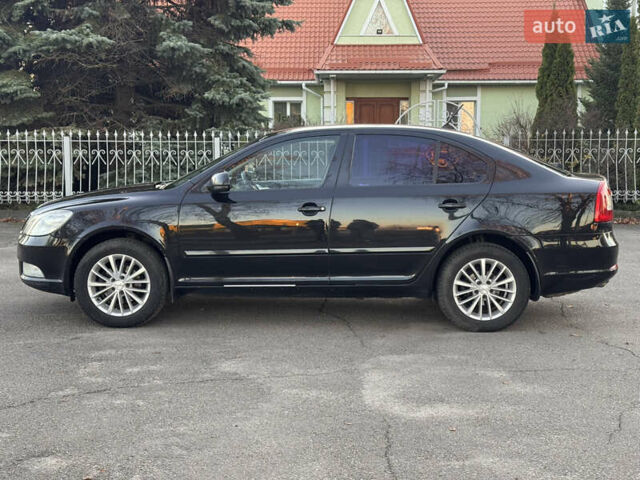 Черный Шкода Октавия, объемом двигателя 0 л и пробегом 270 тыс. км за 6900 $, фото 6 на Automoto.ua