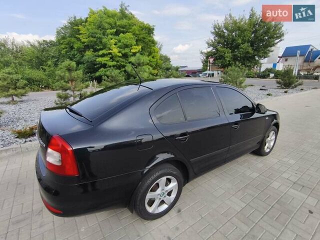 Черный Шкода Октавия, объемом двигателя 1.2 л и пробегом 159 тыс. км за 7500 $, фото 8 на Automoto.ua