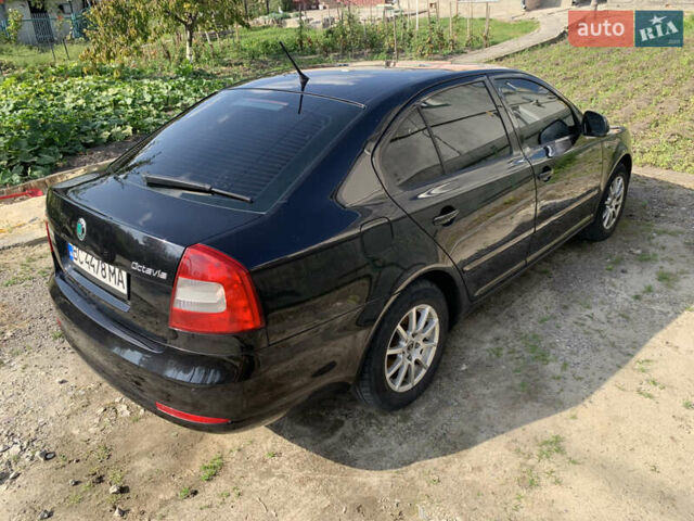 Чорний Шкода Октавія, об'ємом двигуна 1.8 л та пробігом 196 тис. км за 7600 $, фото 3 на Automoto.ua