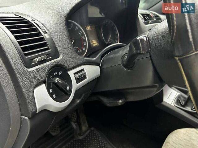 Черный Шкода Октавия, объемом двигателя 1.9 л и пробегом 293 тыс. км за 6800 $, фото 8 на Automoto.ua