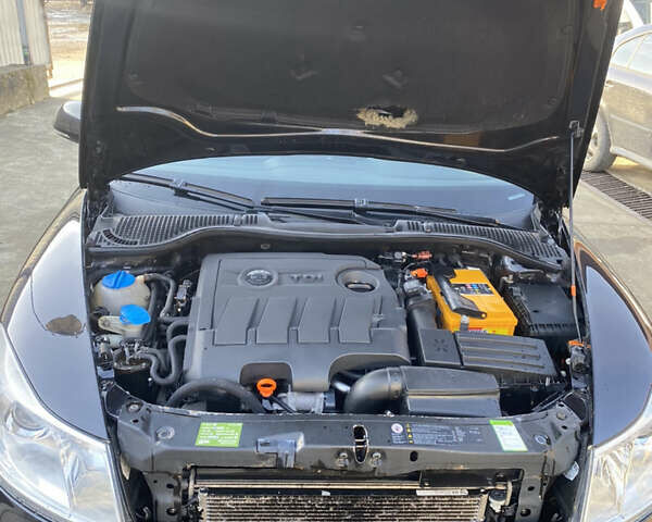 Чорний Шкода Октавія, об'ємом двигуна 1.6 л та пробігом 340 тис. км за 7200 $, фото 10 на Automoto.ua