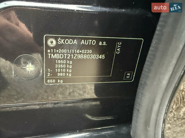 Черный Шкода Октавия, объемом двигателя 1.6 л и пробегом 242 тыс. км за 7250 $, фото 19 на Automoto.ua