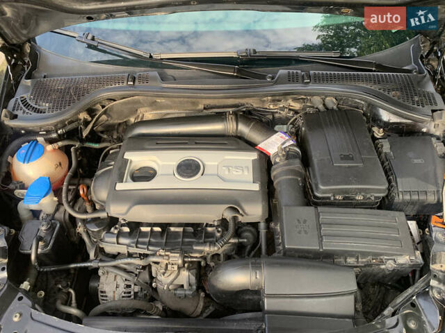 Шкода Октавія 2011 у Белой Церкве на Automoto.ua Чорний Шкода Октавія, об'ємом двигуна 1.8 л та пробігом 303 тис. км за 6750 $, фото 13 на Automoto.ua