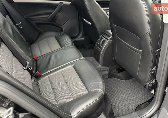 Черный Шкода Октавия, объемом двигателя 1.8 л и пробегом 56 тыс. км за 10500 $, фото 25 на Automoto.ua