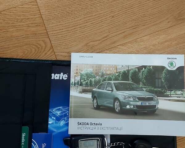 Шкода Октавія 2011 у Луцьку на Automoto.ua Чорний Шкода Октавія, об'ємом двигуна 1.8 л та пробігом 189 тис. км за 9500 $, фото 16 на Automoto.ua