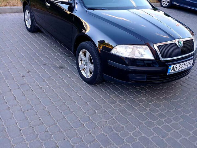 Черный Шкода Октавия, объемом двигателя 1.6 л и пробегом 218 тыс. км за 7400 $, фото 7 на Automoto.ua