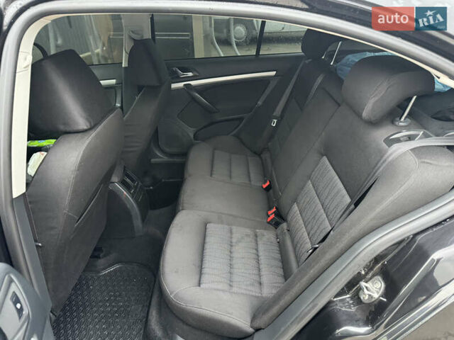 Черный Шкода Октавия, объемом двигателя 1.8 л и пробегом 170 тыс. км за 7900 $, фото 27 на Automoto.ua