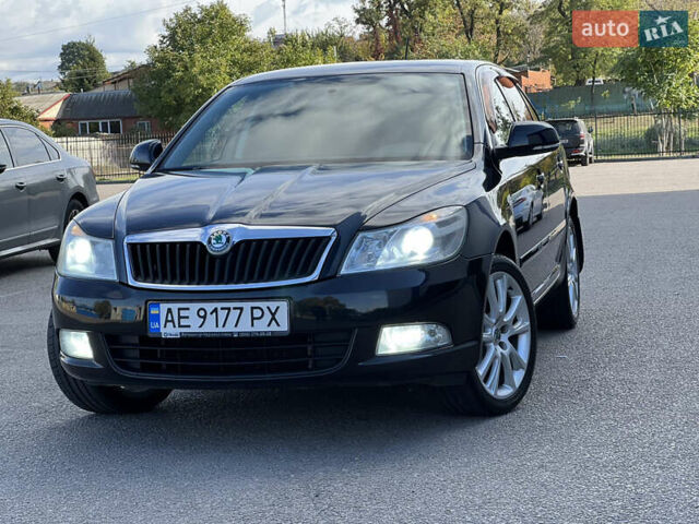Черный Шкода Октавия, объемом двигателя 1.8 л и пробегом 199 тыс. км за 7700 $, фото 1 на Automoto.ua