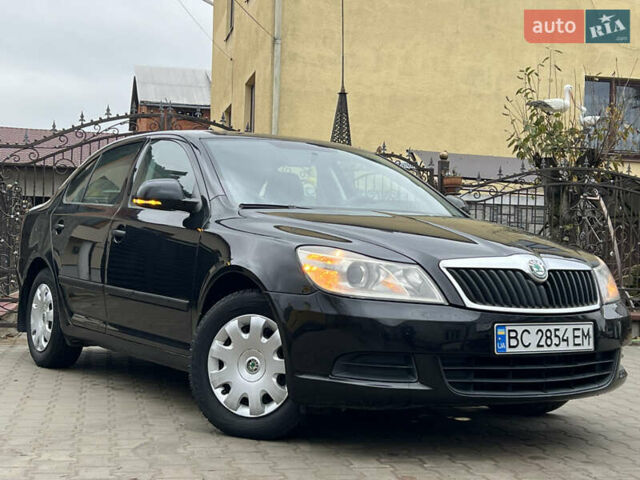 Черный Шкода Октавия, объемом двигателя 1.6 л и пробегом 216 тыс. км за 7300 $, фото 7 на Automoto.ua