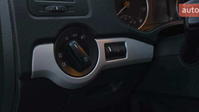Черный Шкода Октавия, объемом двигателя 1.4 л и пробегом 217 тыс. км за 8300 $, фото 14 на Automoto.ua