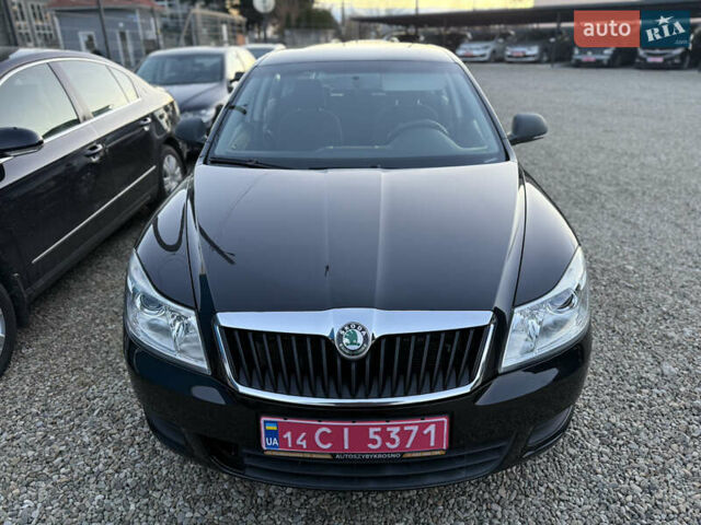 Шкода Октавія 2011 у Калуше на Automoto.ua Чорний Шкода Октавія, об'ємом двигуна 1.6 л та пробігом 300 тис. км за 7250 $, фото 2 на Automoto.ua