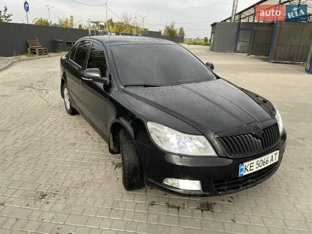 Чорний Шкода Октавія, об'ємом двигуна 1.6 л та пробігом 223 тис. км за 7999 $, фото 3 на Automoto.ua