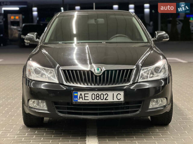 Шкода Октавія 2011 у Дніпро (Дніпропетровську) на Automoto.ua Чорний Шкода Октавія, об'ємом двигуна 1.6 л та пробігом 215 тис. км за 8900 $, фото 13 на Automoto.ua
