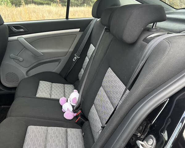 Чорний Шкода Октавія, об'ємом двигуна 1.4 л та пробігом 116 тис. км за 9302 $, фото 7 на Automoto.ua