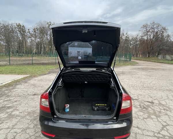 Чорний Шкода Октавія, об'ємом двигуна 1.8 л та пробігом 210 тис. км за 9600 $, фото 13 на Automoto.ua