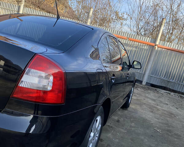 Чорний Шкода Октавія, об'ємом двигуна 1.6 л та пробігом 340 тис. км за 7200 $, фото 8 на Automoto.ua