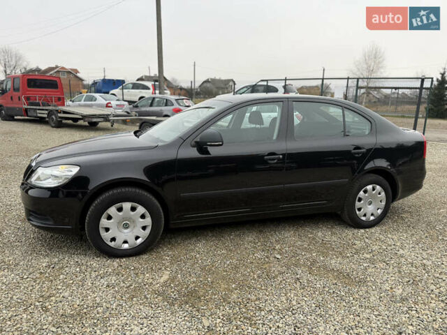 Черный Шкода Октавия, объемом двигателя 1.6 л и пробегом 242 тыс. км за 7250 $, фото 3 на Automoto.ua