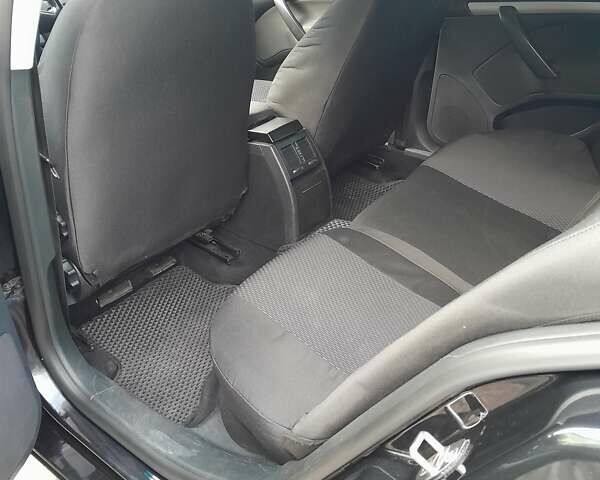 Черный Шкода Октавия, объемом двигателя 1.8 л и пробегом 135 тыс. км за 8200 $, фото 5 на Automoto.ua