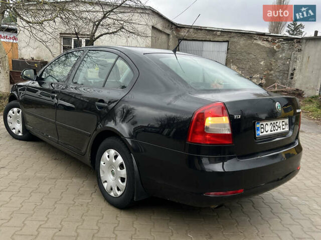 Черный Шкода Октавия, объемом двигателя 1.6 л и пробегом 216 тыс. км за 7300 $, фото 11 на Automoto.ua