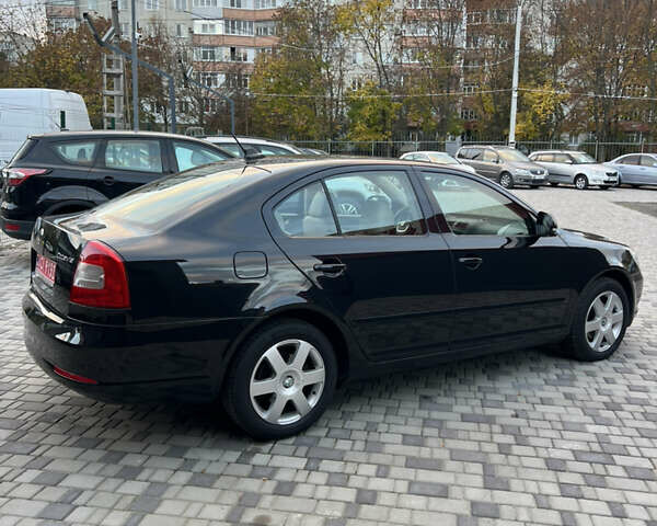 Шкода Октавія 2011 у Белой Церкве на Automoto.ua Чорний Шкода Октавія, об'ємом двигуна 1.4 л та пробігом 239 тис. км за 8300 $, фото 7 на Automoto.ua