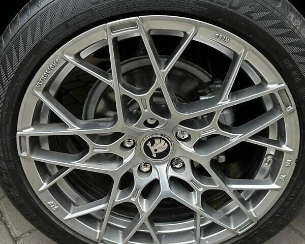 Чорний Шкода Октавія, об'ємом двигуна 1.8 л та пробігом 210 тис. км за 7500 $, фото 28 на Automoto.ua