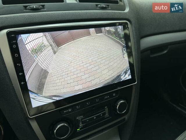 Черный Шкода Октавия, объемом двигателя 1.8 л и пробегом 170 тыс. км за 7900 $, фото 28 на Automoto.ua