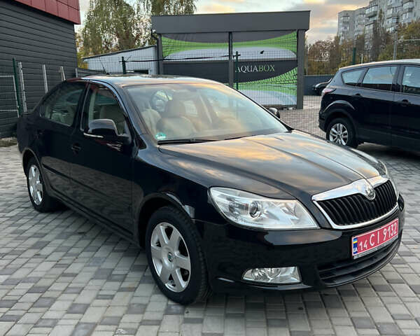 Шкода Октавія 2011 у Белой Церкве на Automoto.ua Чорний Шкода Октавія, об'ємом двигуна 1.4 л та пробігом 239 тис. км за 8300 $, фото 4 на Automoto.ua