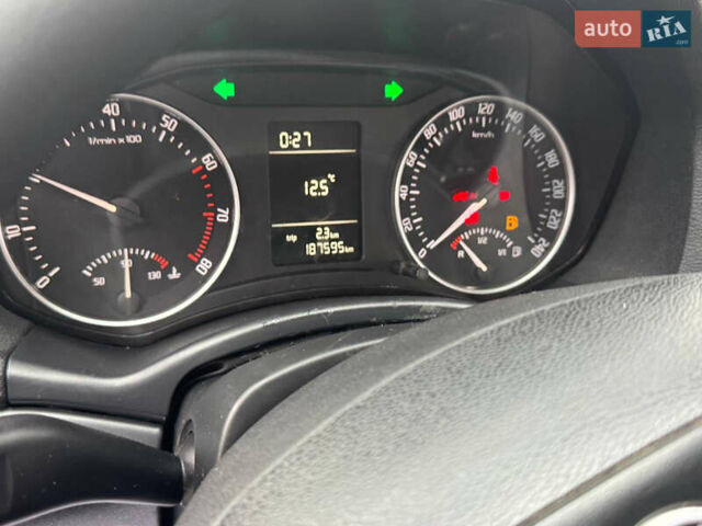 Шкода Октавия 2011 в Дрогобыче на Automoto.ua Черный Шкода Октавия, объемом двигателя 1.6 л и пробегом 186 тыс. км за 6650 $, фото 58 на Automoto.ua