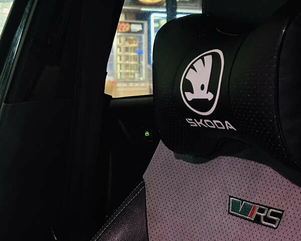 Черный Шкода Октавия, объемом двигателя 1.6 л и пробегом 140 тыс. км за 8000 $, фото 14 на Automoto.ua