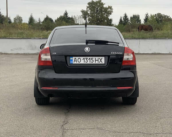 Чорний Шкода Октавія, об'ємом двигуна 1.6 л та пробігом 298 тис. км за 7999 $, фото 6 на Automoto.ua